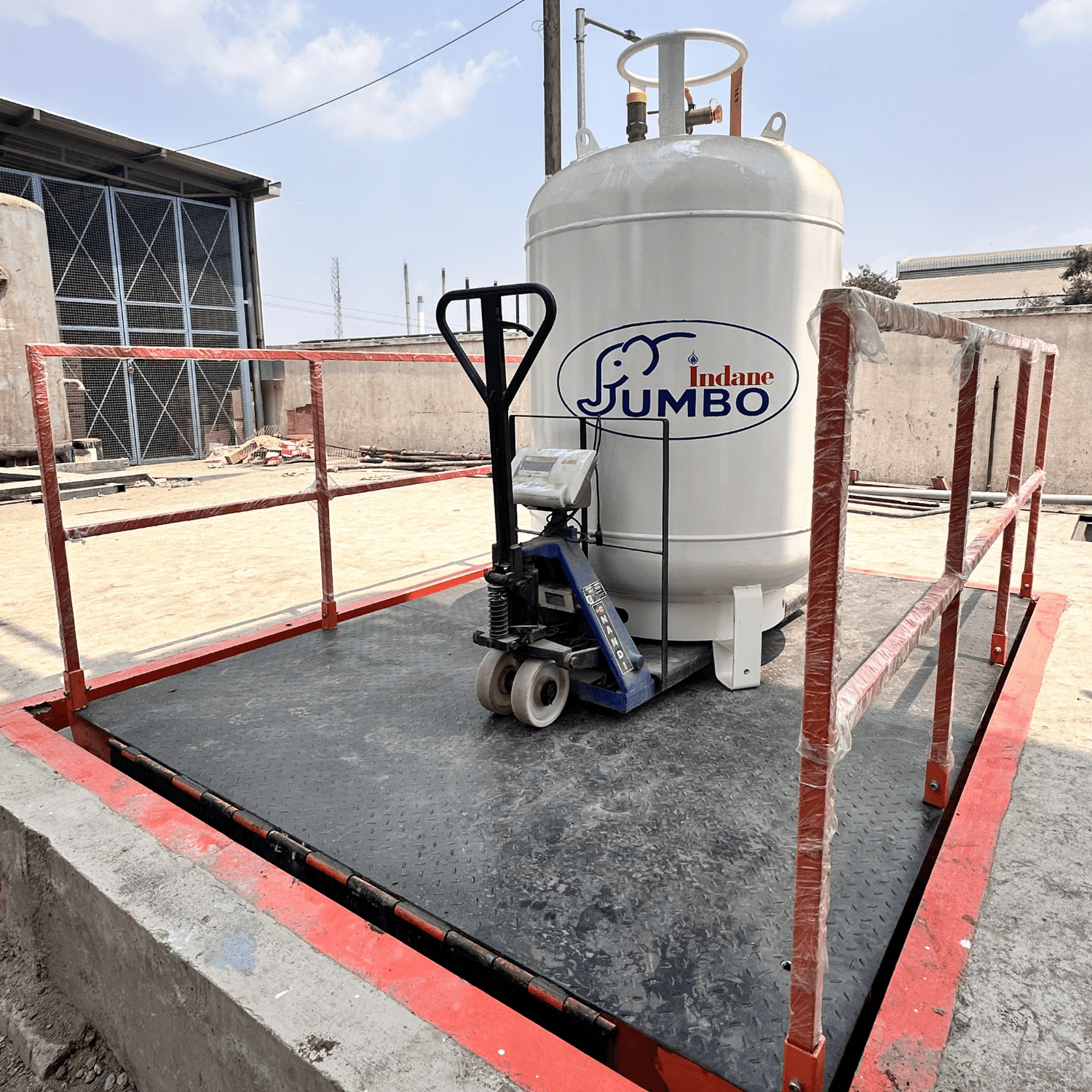 Hydraulic Scissor Lift with AC Power Pack — View 5